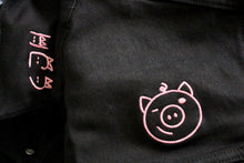 Lade das Bild in den Galerie-Viewer, CJH x Levi´s The Trucker Boys Jacket, Dark Horse - Schwarz