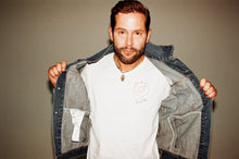 Lade das Bild in den Galerie-Viewer, CJH x Levi´s Trucker Boys Jacket Mayze - Blau