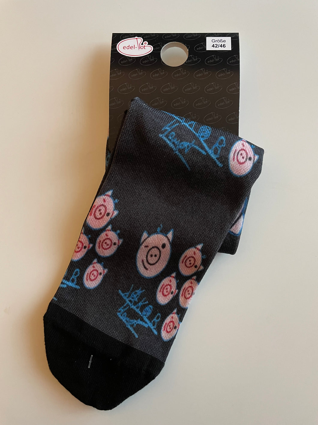 CJH Socken Schweinchen Schwarz Größe 42-46