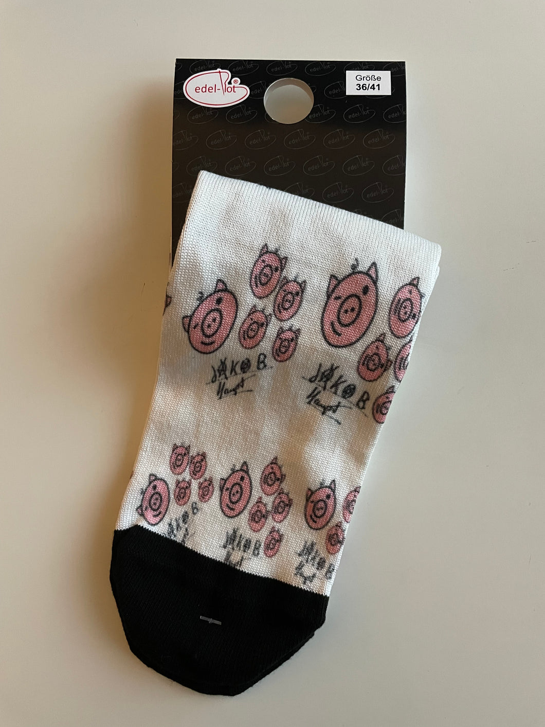 CJH Socken Schweinchen Weiß Größe 36-41